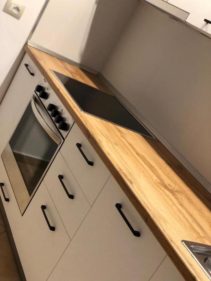 Jon's View Apartment *